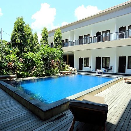 Reddoorz @ Raya Seminyak Hotell Eksteriør bilde