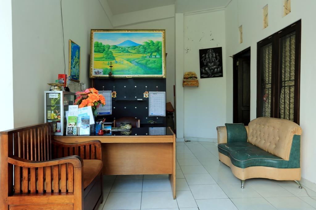 Reddoorz @ Raya Seminyak Hotell Eksteriør bilde